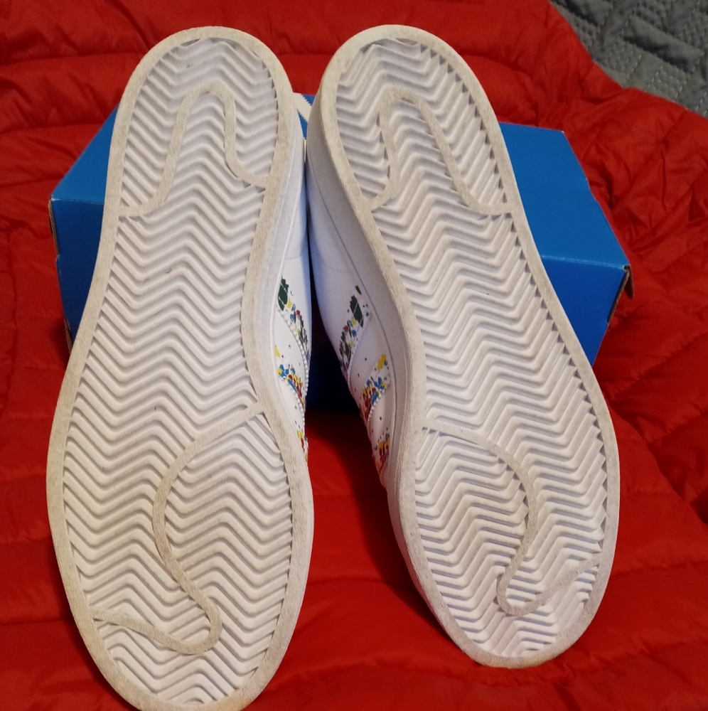 Adidas shoes for girls or boys - Picture 4 of 4